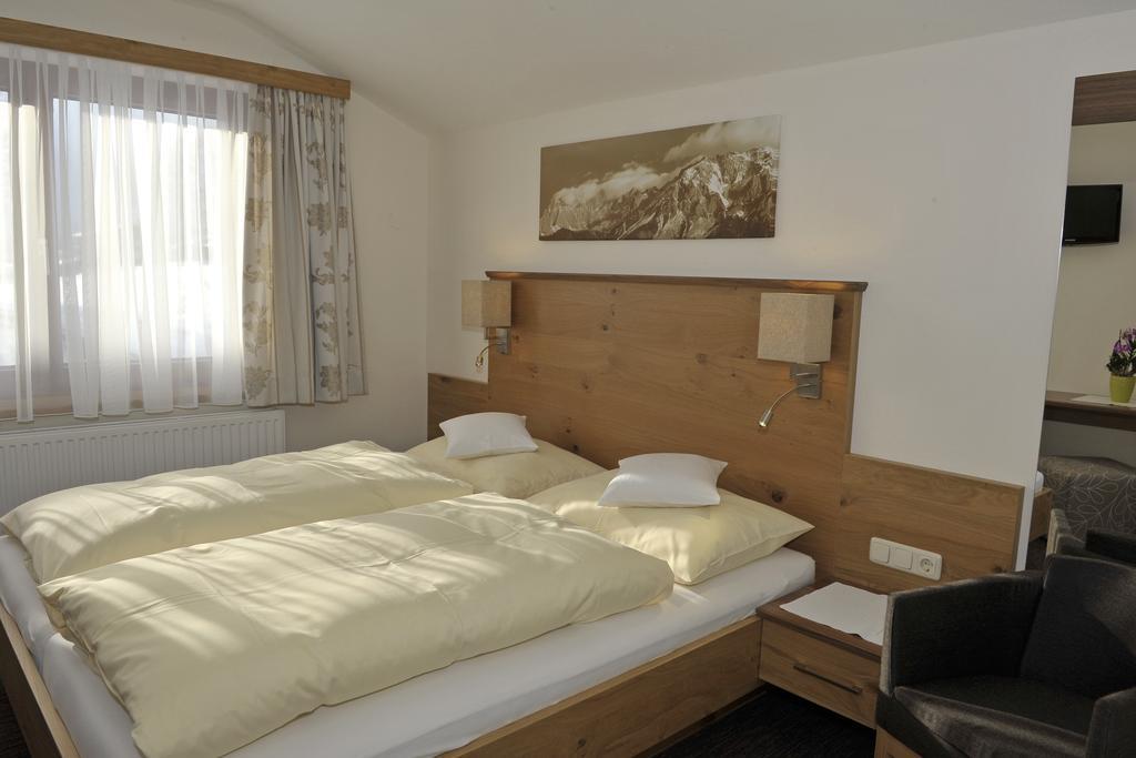 Edelweiss Apartments Schladming Ruang foto