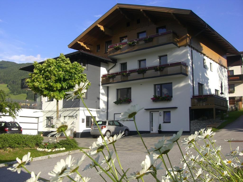 Edelweiss Apartments Schladming Bagian luar foto