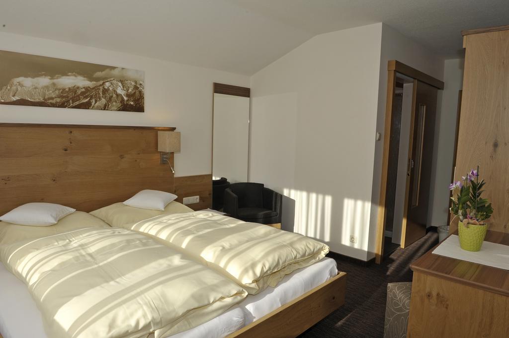 Edelweiss Apartments Schladming Ruang foto